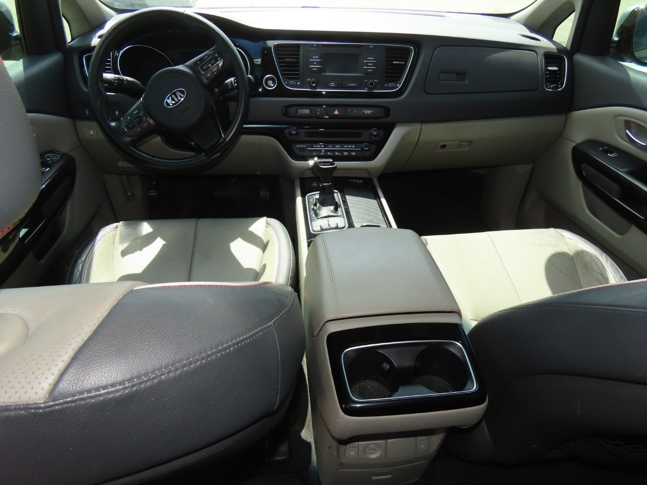 used 2015 Kia Sedona car