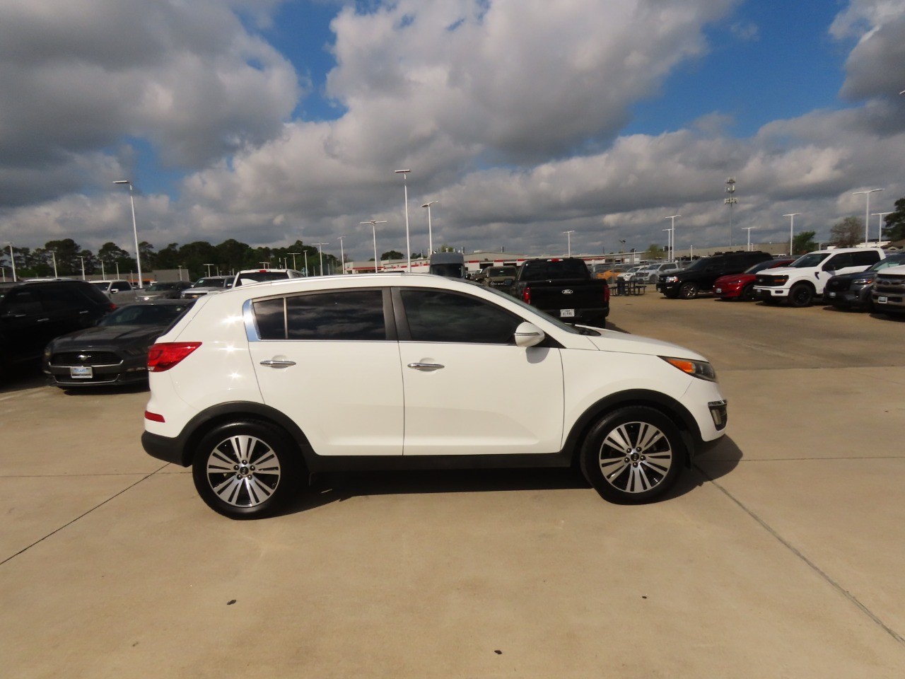 used 2015 Kia Sportage car, priced at $12,999