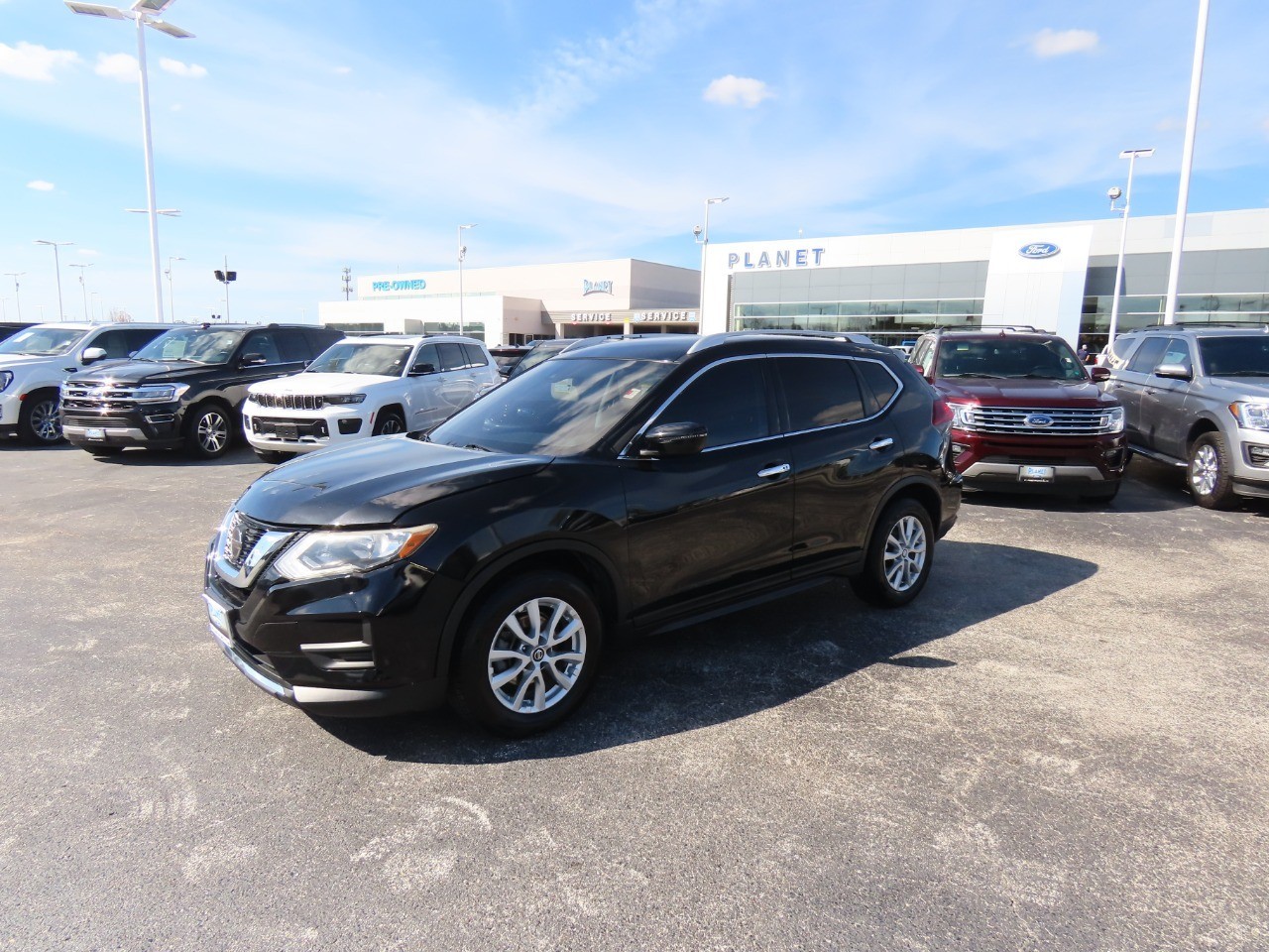 used 2020 Nissan Rogue car, priced at $14,999