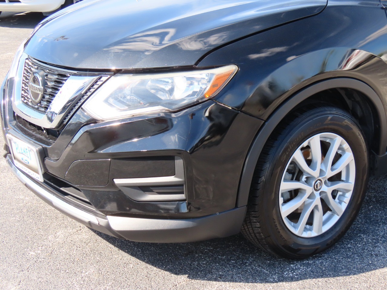 used 2020 Nissan Rogue car, priced at $14,999