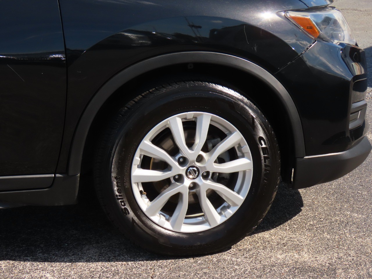 used 2020 Nissan Rogue car, priced at $14,999