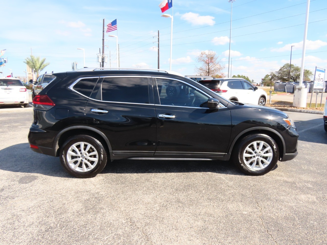 used 2020 Nissan Rogue car, priced at $14,999