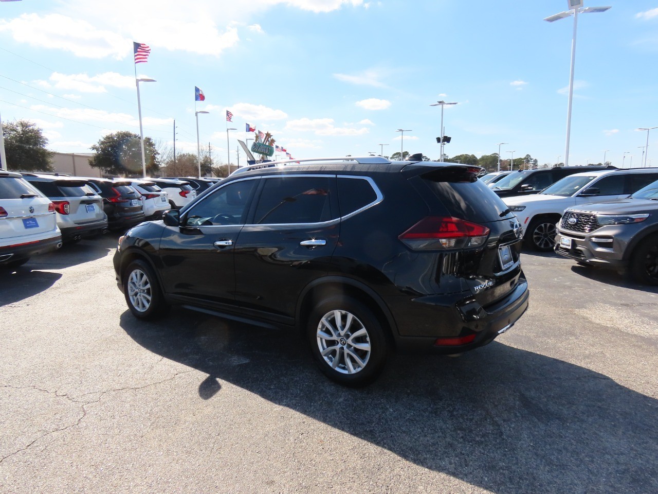 used 2020 Nissan Rogue car, priced at $14,999