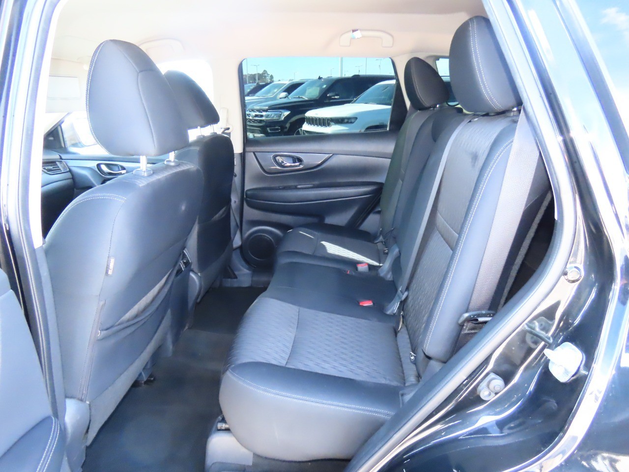 used 2020 Nissan Rogue car, priced at $14,999