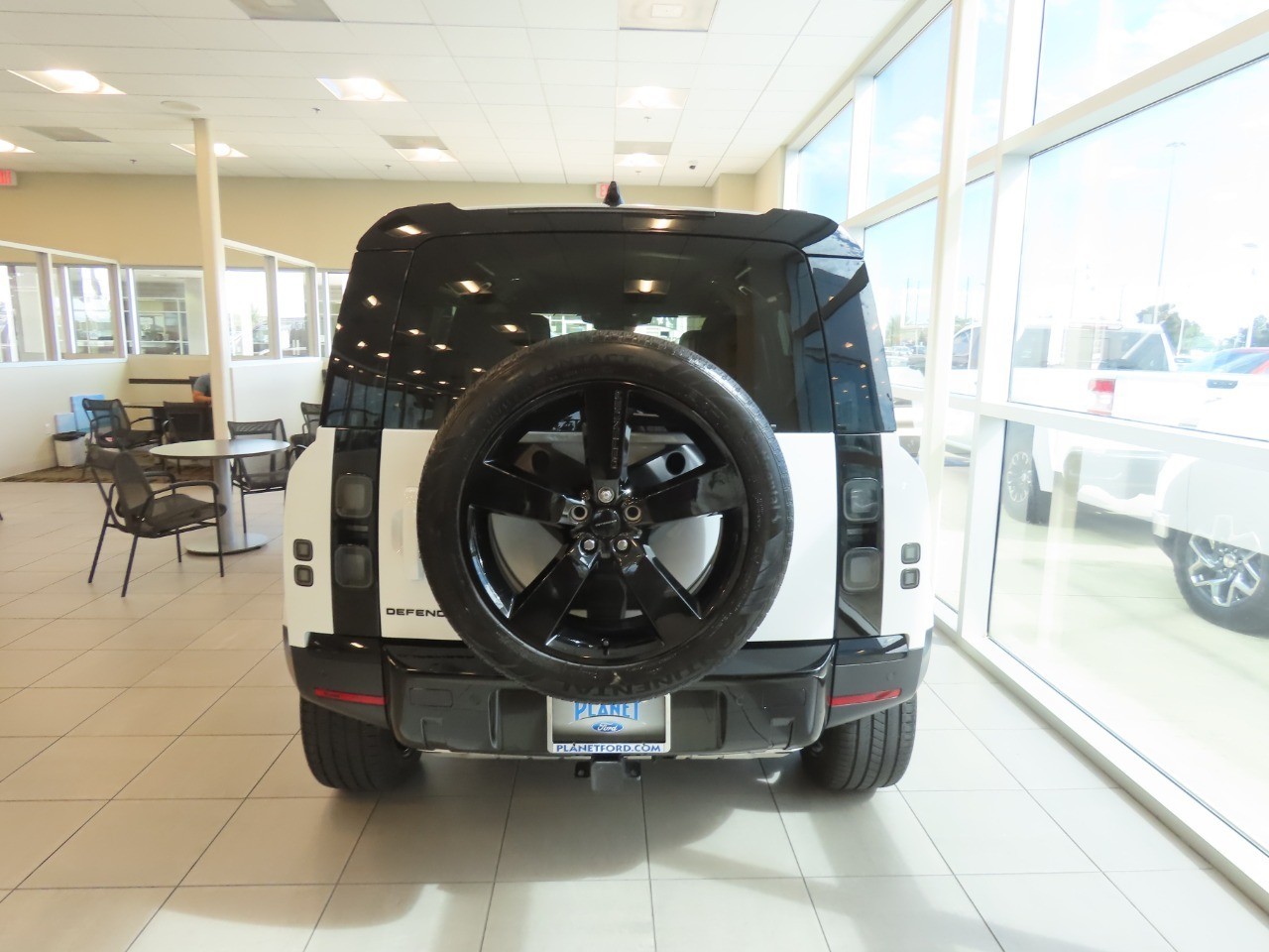 2026 Land Rover Defender photo 12 of 26