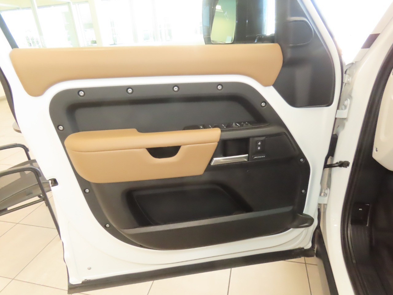 2026 Land Rover Defender photo 20 of 26