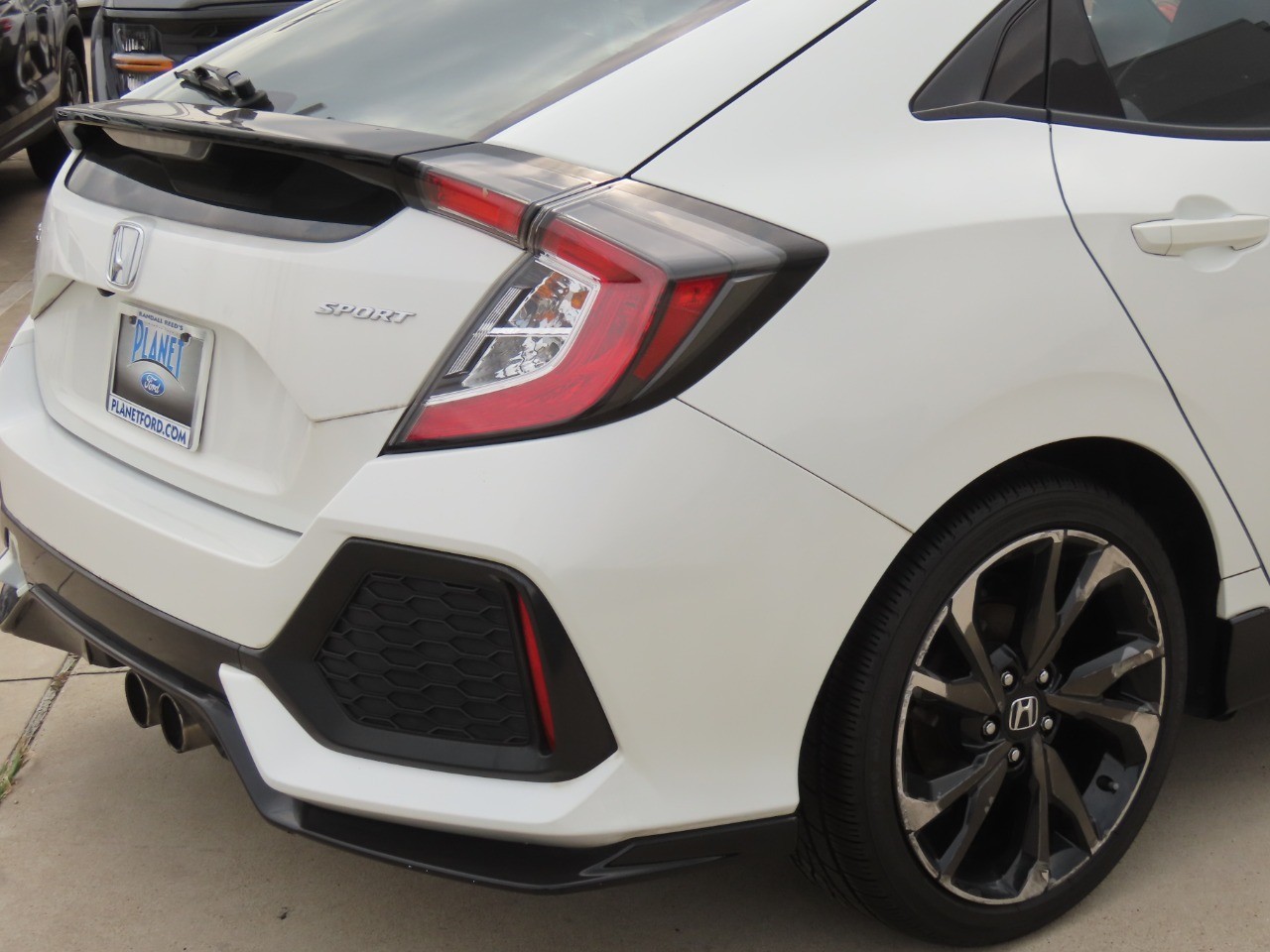 2019 Honda Civic Hatchback Sport - 11