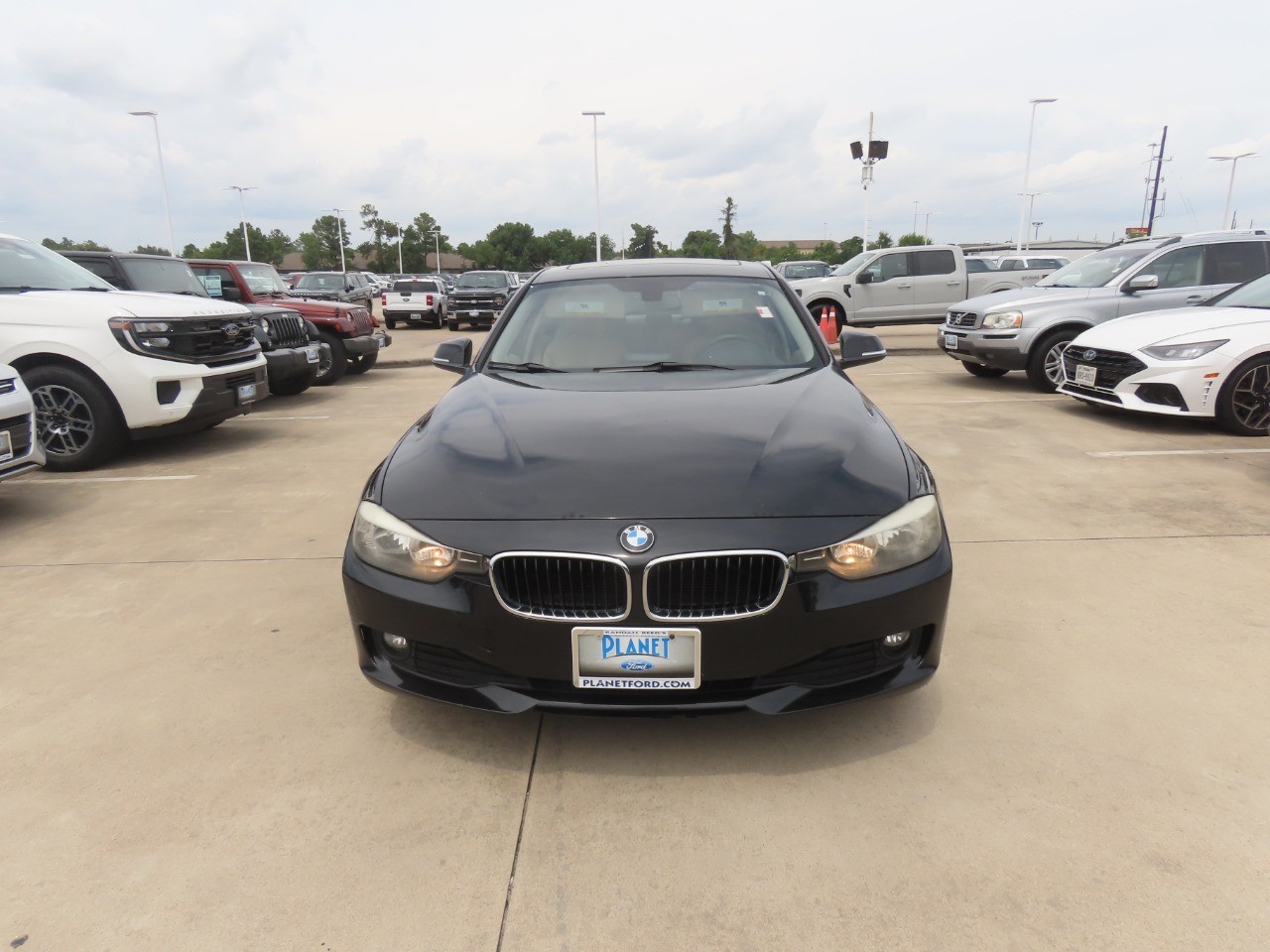 2015 BMW 3-Series photo 5 of 30