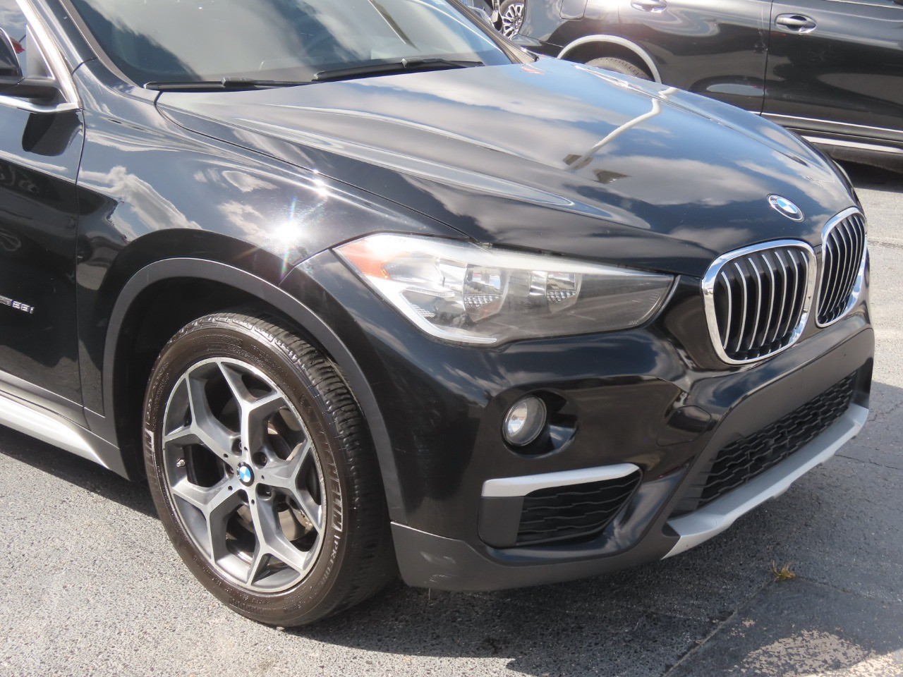 2018 BMW X1 photo 6 of 31