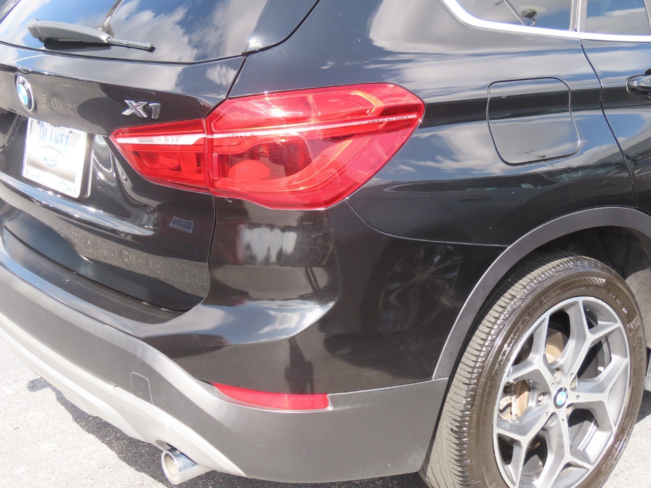 2018 BMW X1 photo 11 of 31