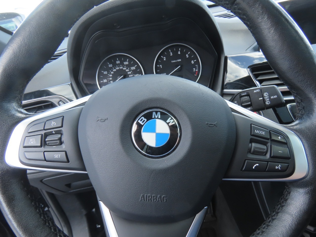 2018 BMW X1 photo 27 of 31