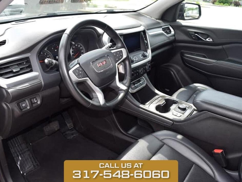 2023 GMC Acadia SLT photo