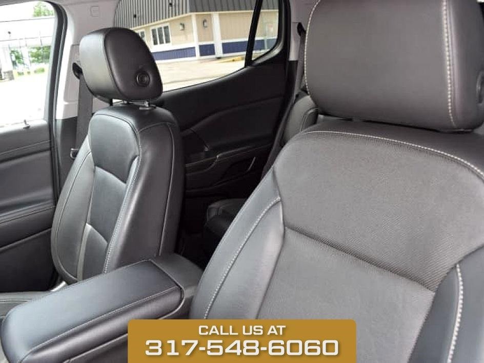 2023 GMC Acadia SLT photo