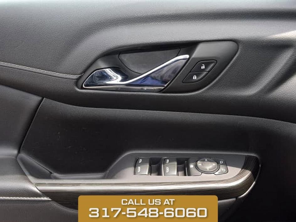 2023 GMC Acadia SLT photo