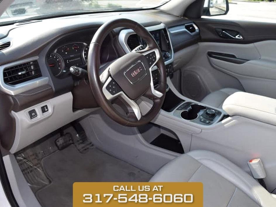 2023 GMC Acadia SLT photo