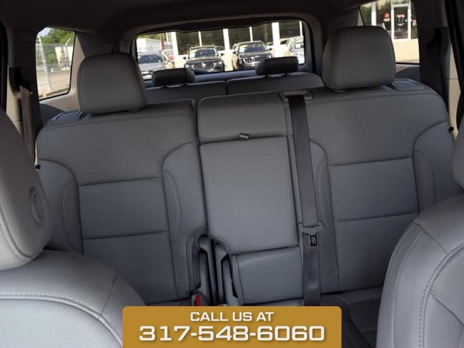 2023 GMC Acadia SLT photo
