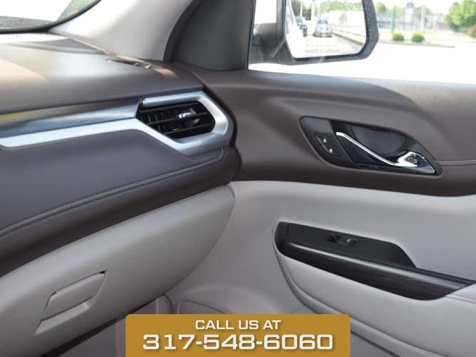 2023 GMC Acadia SLT photo