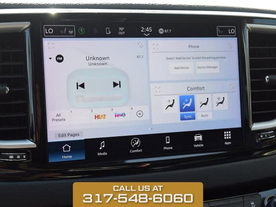 2022 Chrysler Pacifica Touring L photo