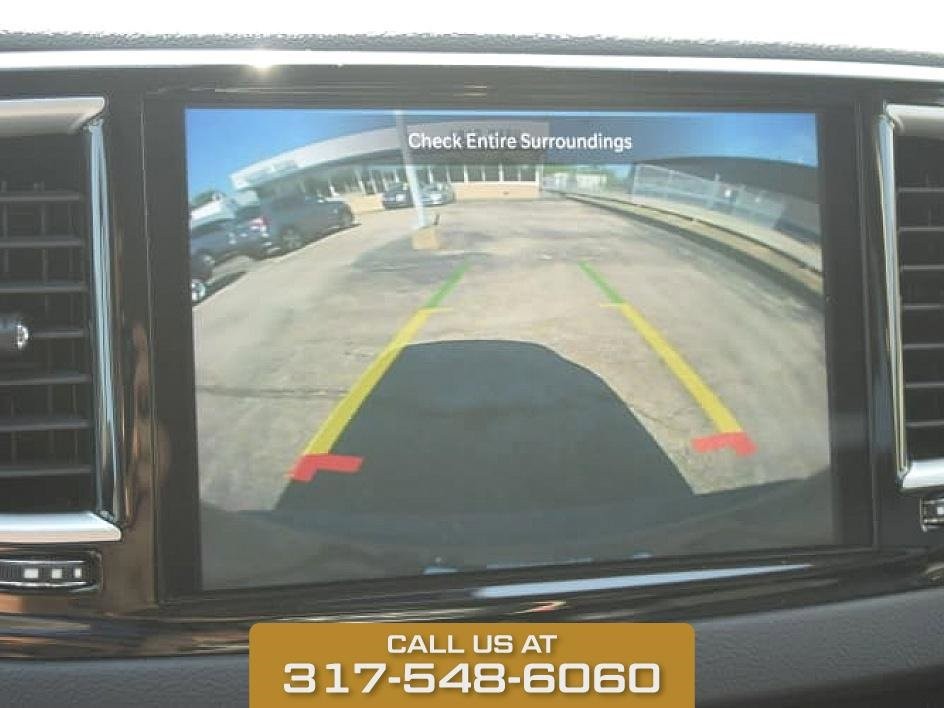 2022 Chrysler Pacifica Touring L photo