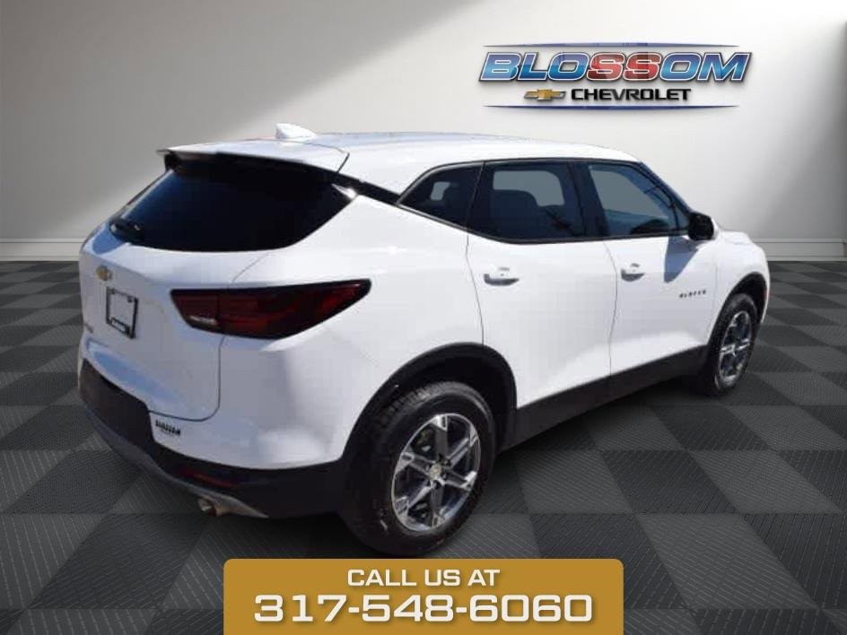 2023 Chevrolet Blazer 2LT photo
