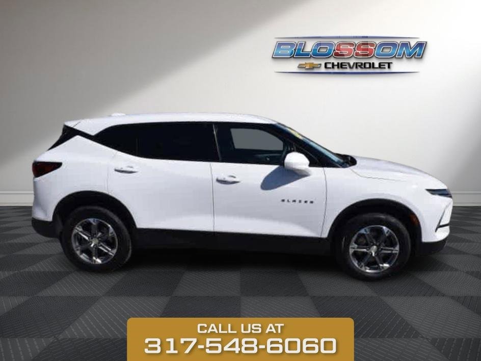 2023 Chevrolet Blazer 2LT photo