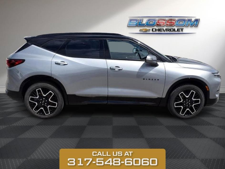 2023 Chevrolet Blazer RS photo