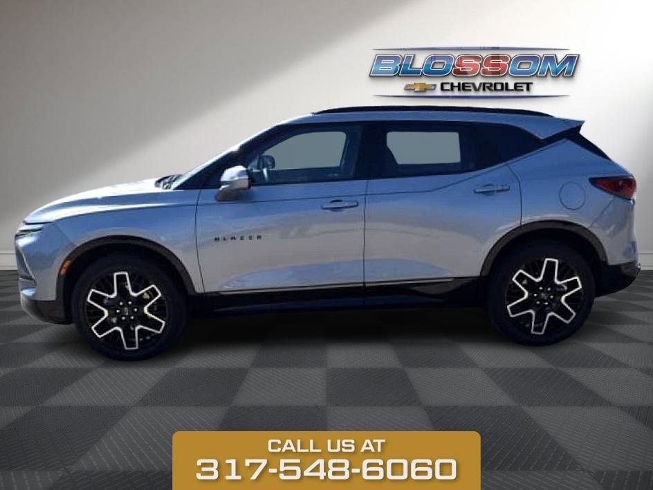 2025 Chevrolet Blazer RS photo