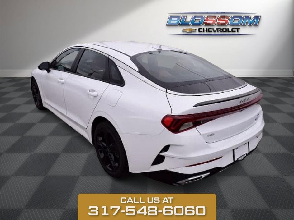 2024 Kia K5 GT-Line photo