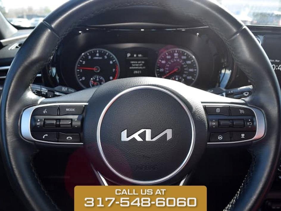 2024 Kia K5 GT-Line photo