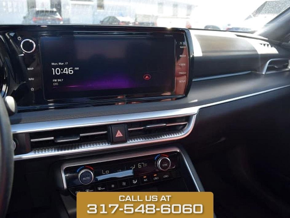 2024 Kia K5 GT-Line photo