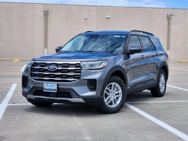 View vehicle photo 2