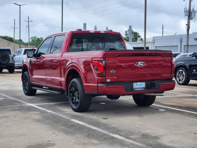 View vehicle photo 4