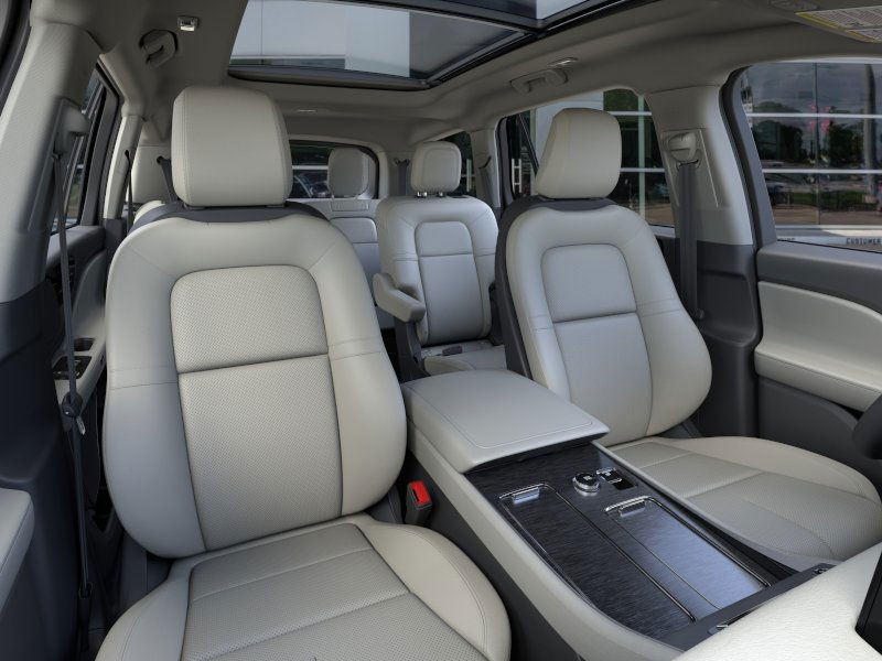 2025 Lincoln Aviator Premiere RWD photo