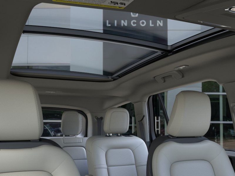 2025 Lincoln Aviator Premiere RWD photo