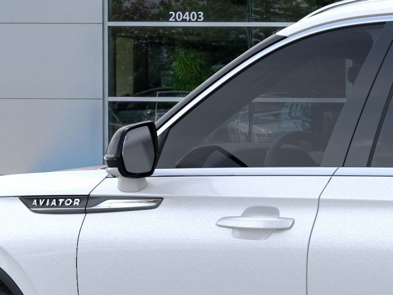 2025 Lincoln Aviator Premiere RWD photo