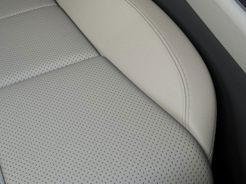 2025 Lincoln Aviator Premiere RWD photo