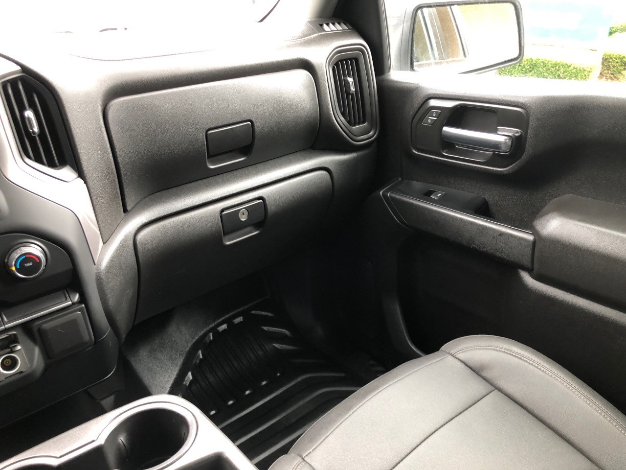 2023 Chevrolet Silverado 2500HD 4WD Crew Cab 172 Work Truck photo