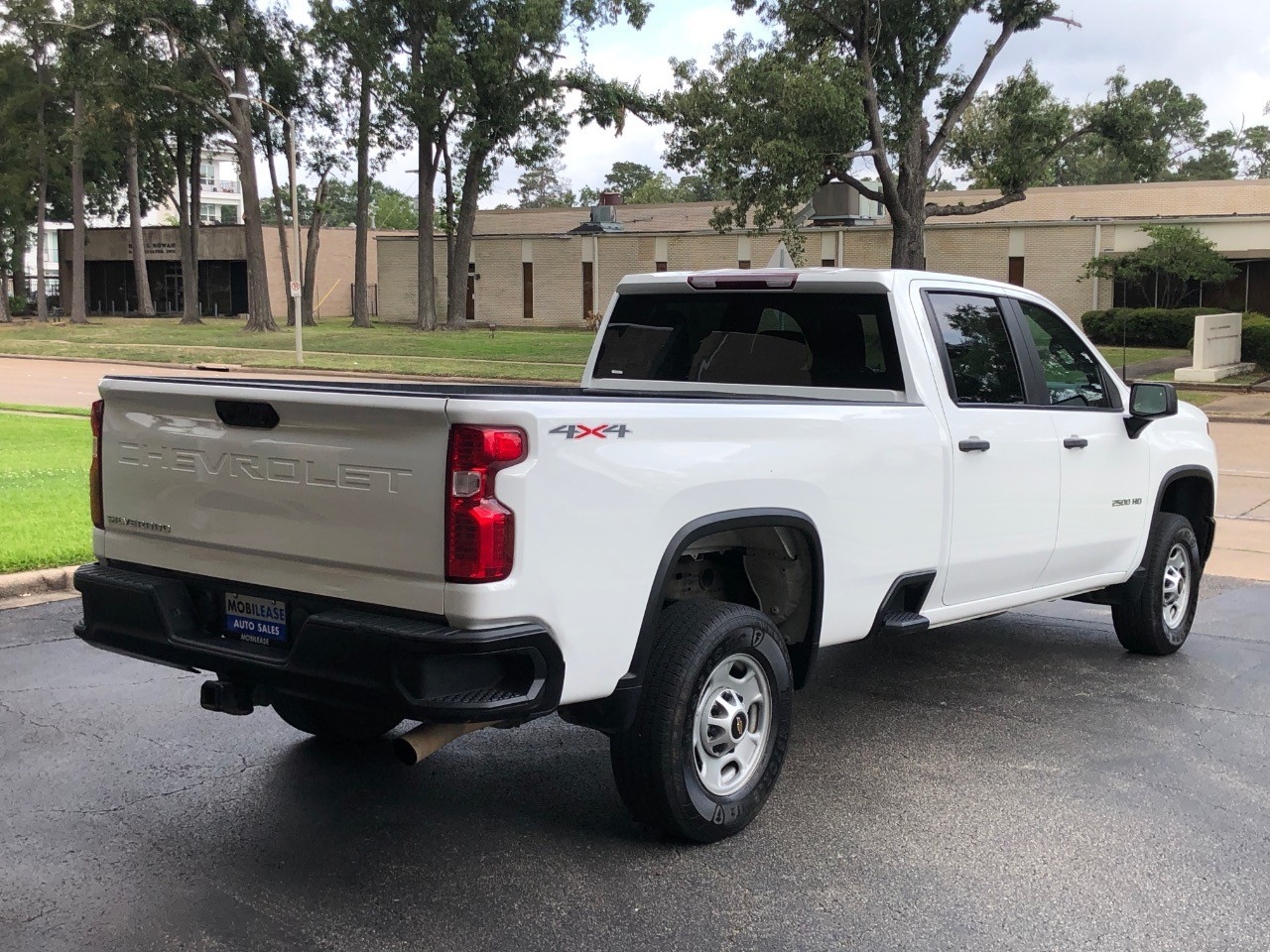 2023 Chevrolet Silverado 2500HD 4WD Crew Cab 172 Work Truck photo