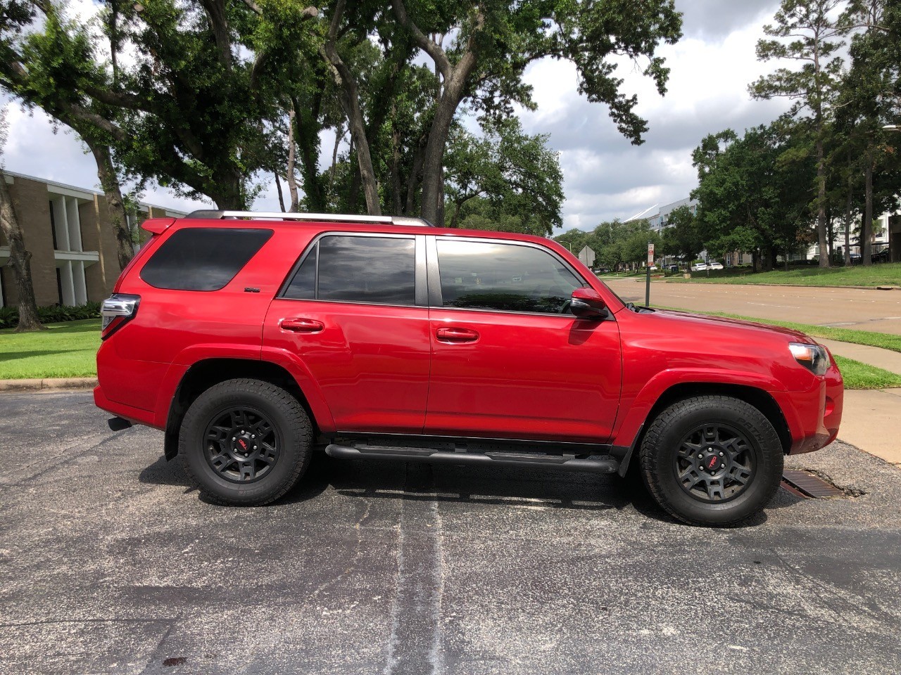 2021 Toyota 4Runner SR5 Premium 2WD (Natl) photo