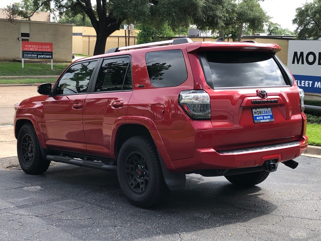 2021 Toyota 4Runner SR5 Premium 2WD (Natl) photo