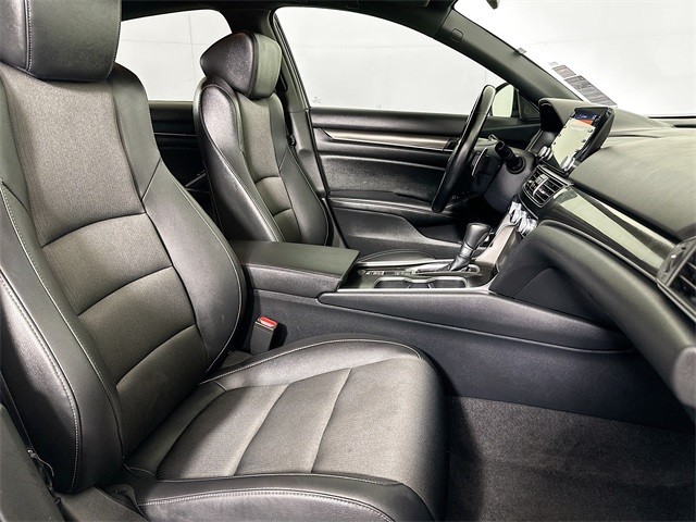 2022 Honda Accord Sport photo