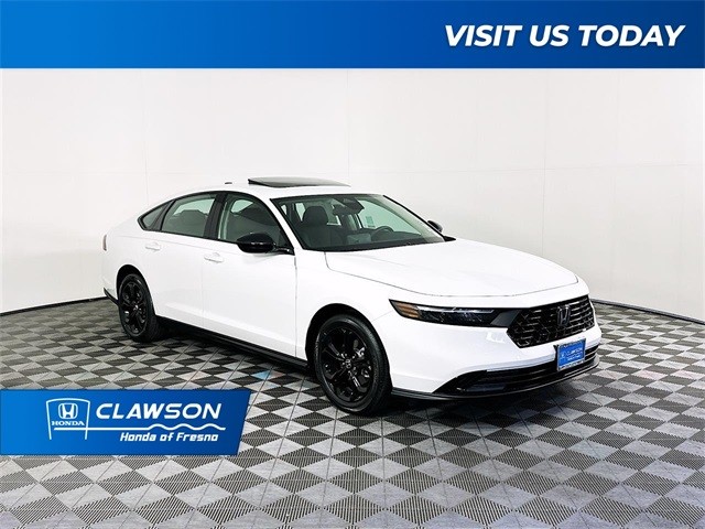 The 2025 Honda Accord SE photos