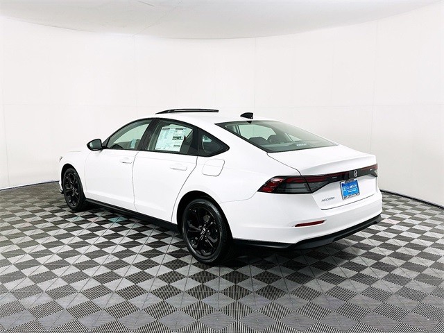 2025 Honda Accord SE photo