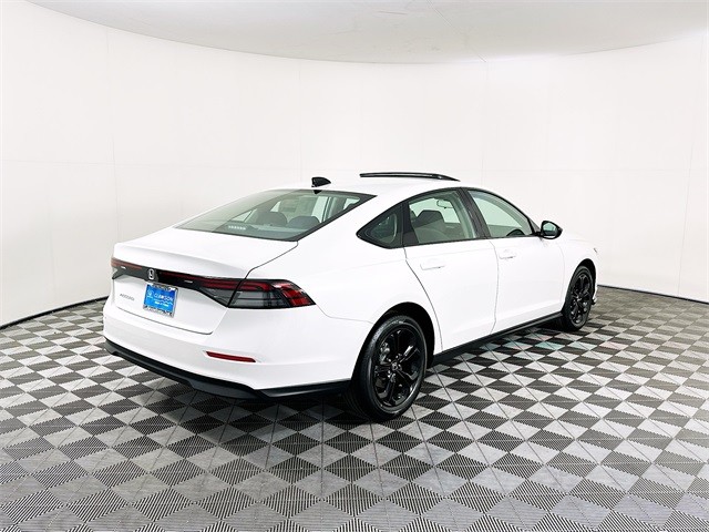 2025 Honda Accord SE photo