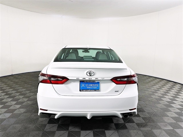 2023 Toyota Camry SE photo