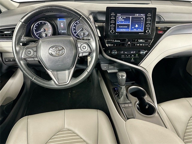 2023 Toyota Camry SE photo