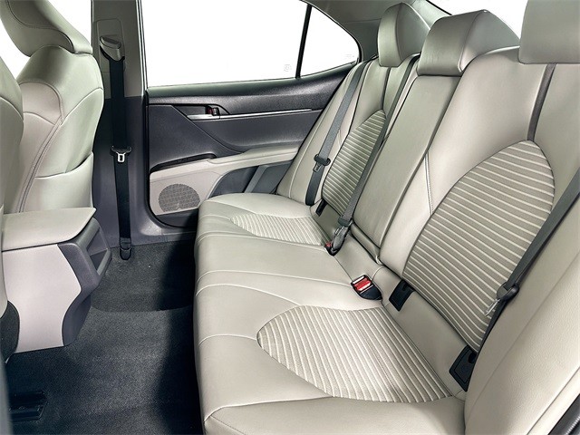 2023 Toyota Camry SE photo