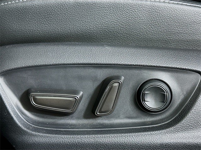 2022 Toyota Camry XSE photo