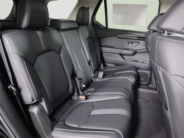 2025 Honda Pilot EX-L photo