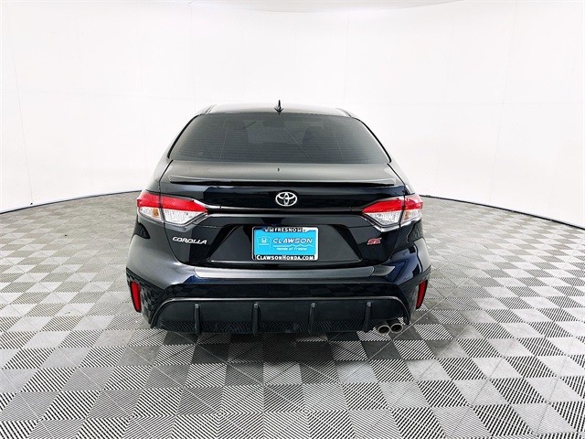 2023 Toyota Corolla SE photo